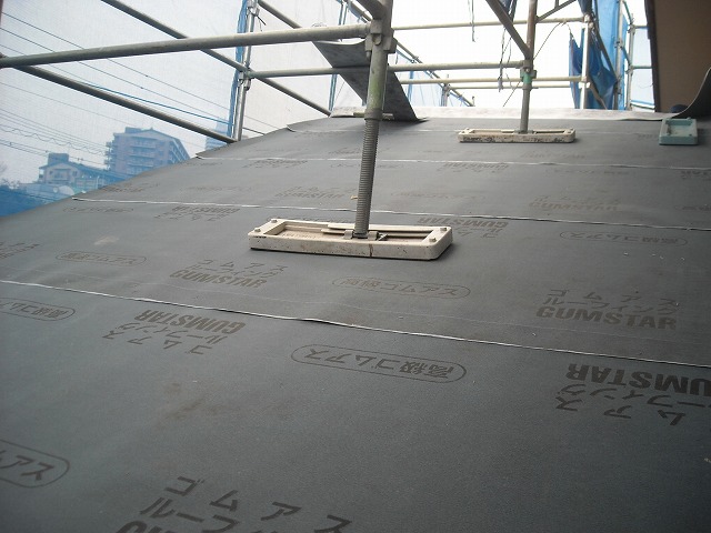 野地板上の防水シート